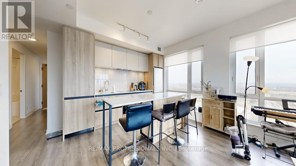 7950 Bathurst Street, Vaughan, Ontario  L4J 0L4 - Photo 25 - N12960692