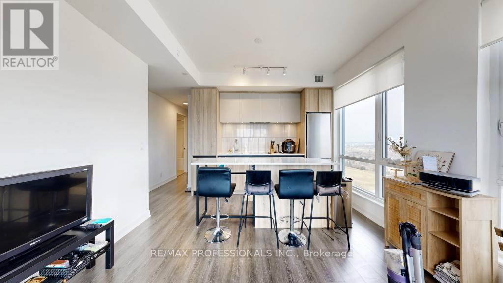 7950 Bathurst Street, Vaughan, Ontario  L4J 0L4 - Photo 26 - N12960692