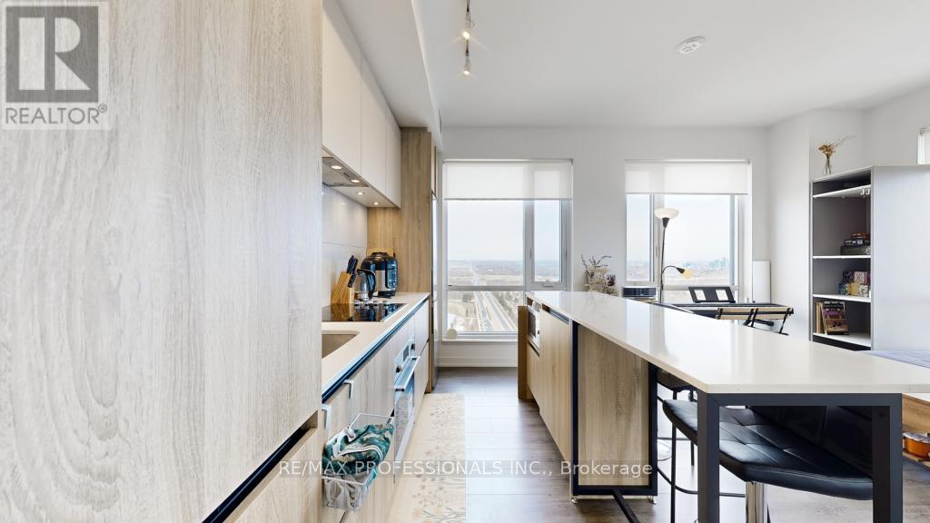 7950 Bathurst Street, Vaughan, Ontario  L4J 0L4 - Photo 29 - N12960692