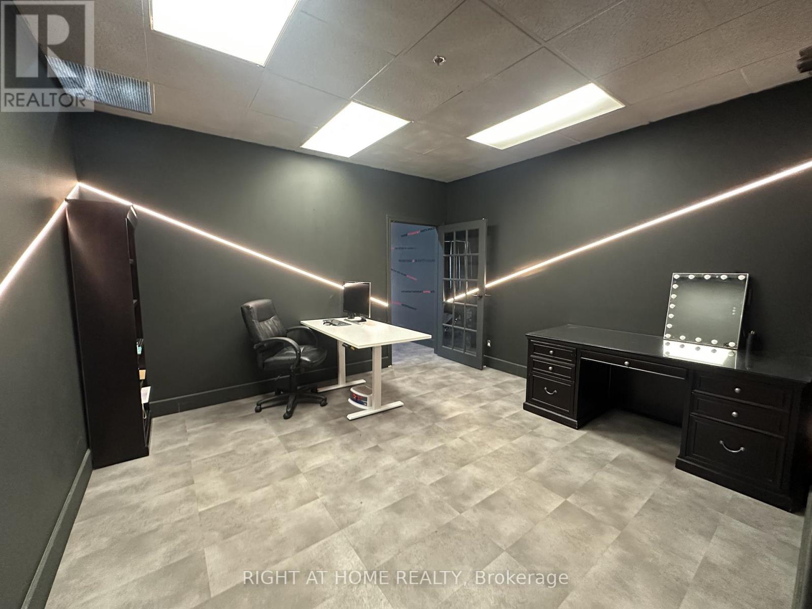 14 - 95 West Beaver Creek Road, Richmond Hill, Ontario  L4B 1H2 - Photo 9 - N12960720