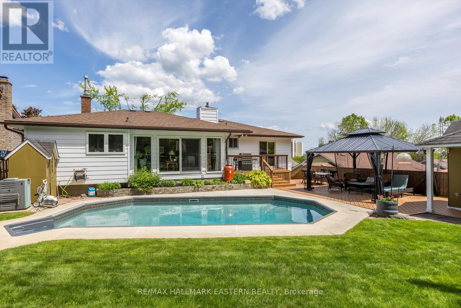 959 Golfview Road, Peterborough (Otonabee Ward 1), Ontario  K9J 7W2 - Photo 35 - X12748472