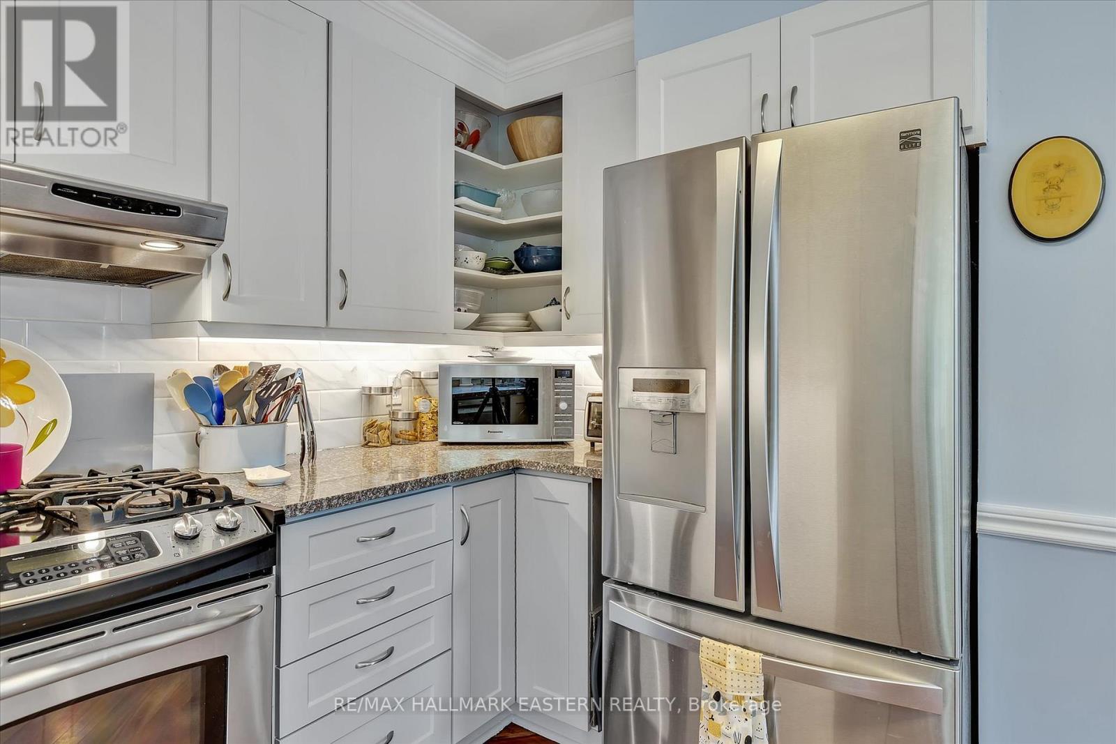 959 Golfview Road, Peterborough (Otonabee Ward 1), Ontario  K9J 7W2 - Photo 6 - X12748472