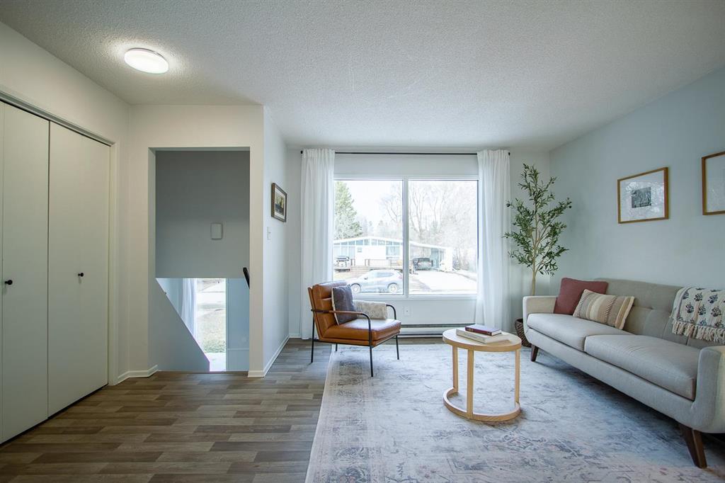 282 Third Street, Steinbach, Manitoba  R5G 0T8 - Photo 9 - 202606393