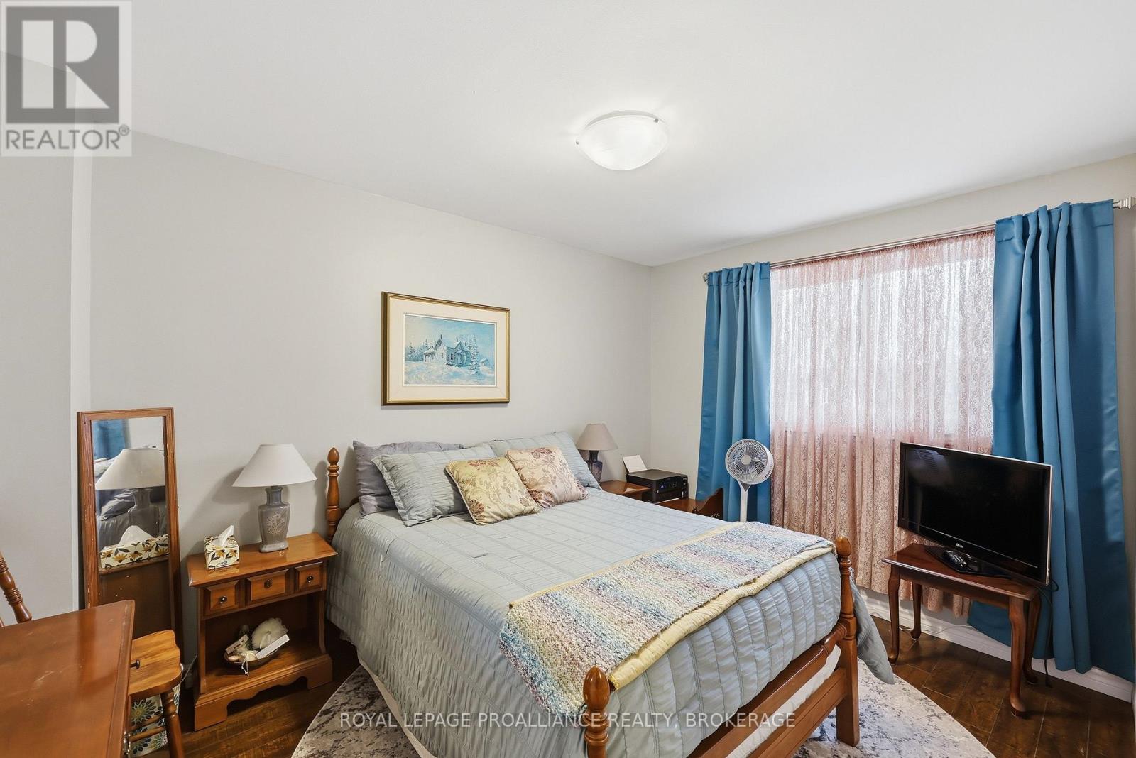 5 - 9 Winchester Drive, Greater Napanee, Ontario  K7R 3P9 - Photo 23 - X12930582