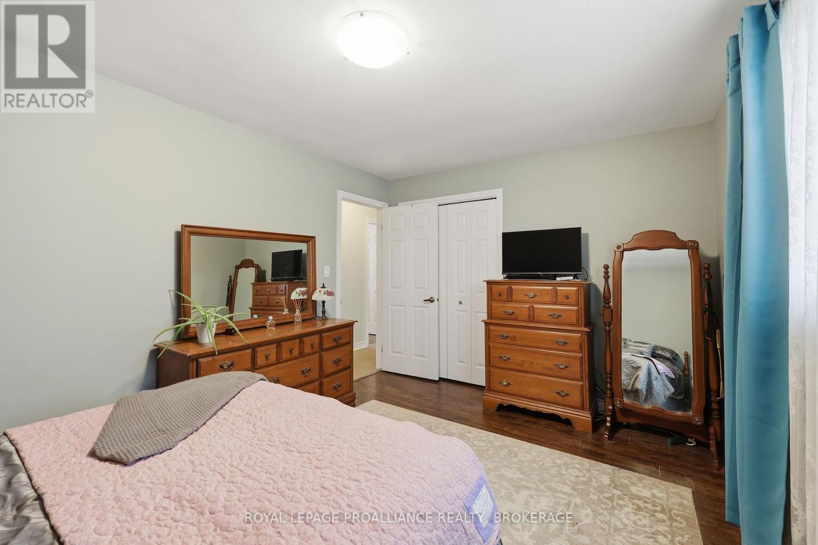 5 - 9 Winchester Drive, Greater Napanee, Ontario  K7R 3P9 - Photo 31 - X12930582