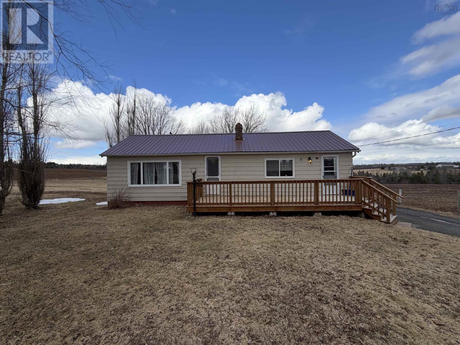 1109 Highway 236, South Maitland, Nova Scotia  B0N 2H0 - Photo 2 - 202602479