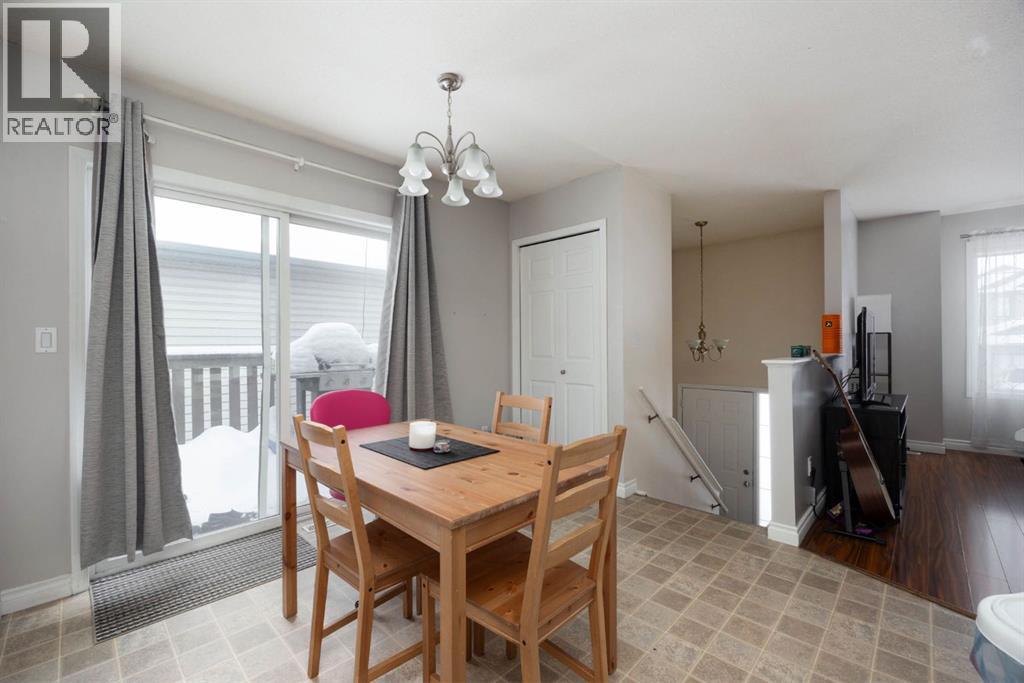 216 Parry Crescent, Fort Mcmurray, Alberta  T9K 0A4 - Photo 8 - A2291822