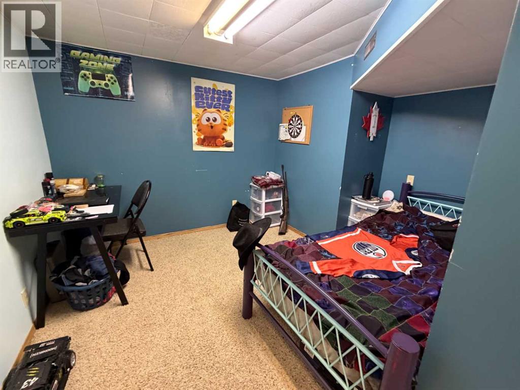 330 3 Avenue E, Bow Island, Alberta  T0K 0G0 - Photo 23 - A2289164