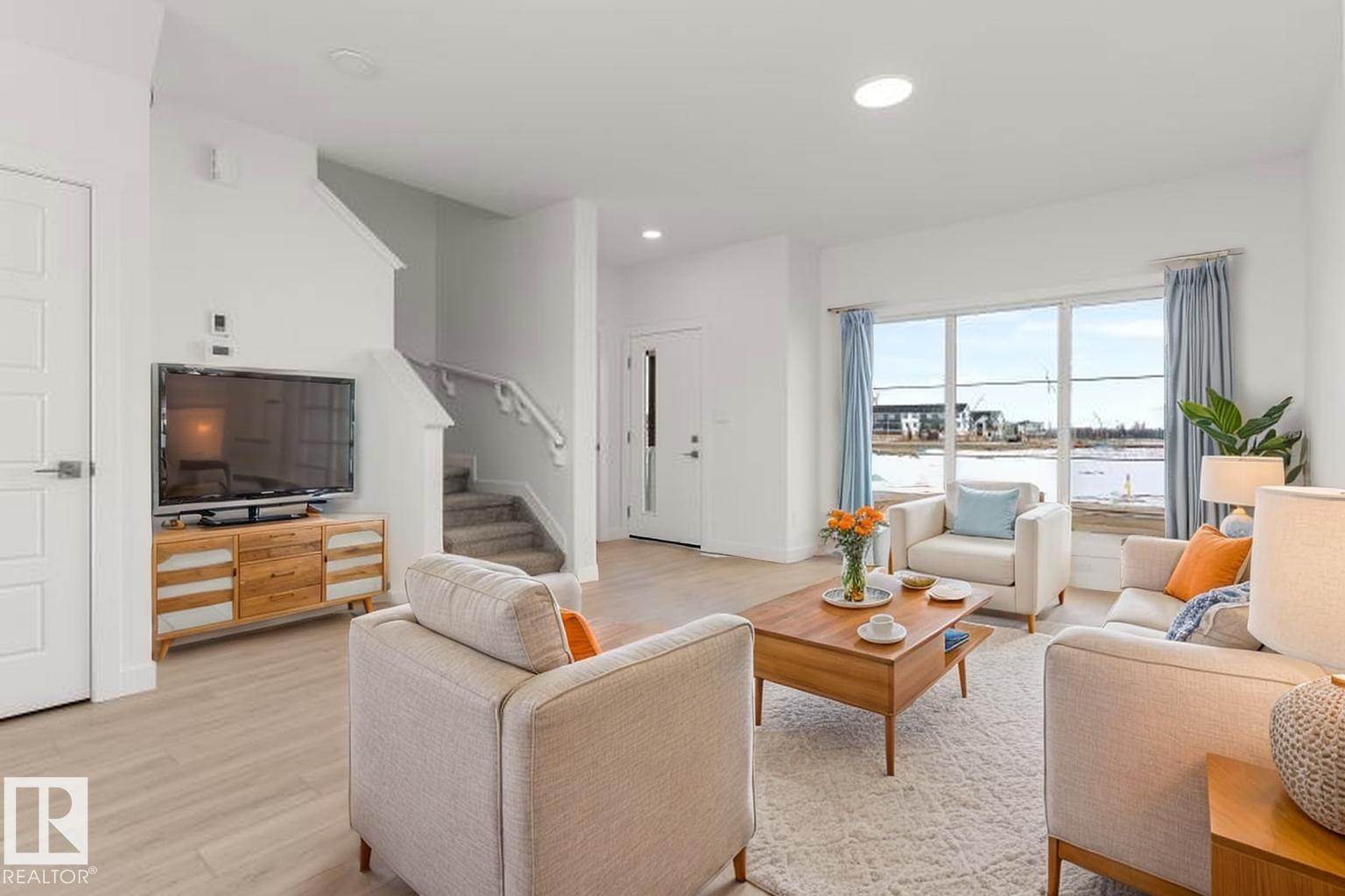 428 176 Av Ne, Edmonton, Alberta  T5Y 4J7 - Photo 4 - E4473699