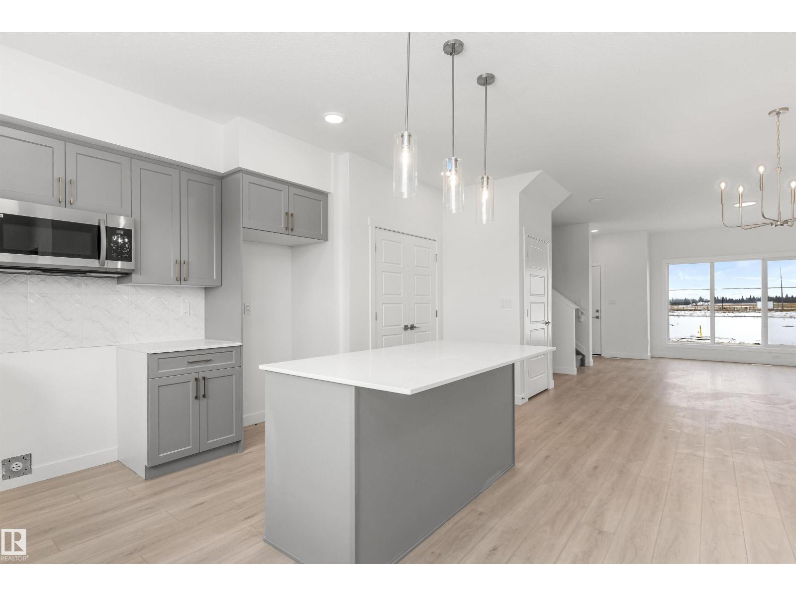 428 176 Av Ne, Edmonton, Alberta  T5Y 4J7 - Photo 12 - E4473699