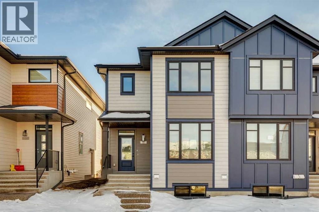 33 Savanna Place Ne, Calgary, Alberta  T3J 4B6 - Photo 1 - A2286886