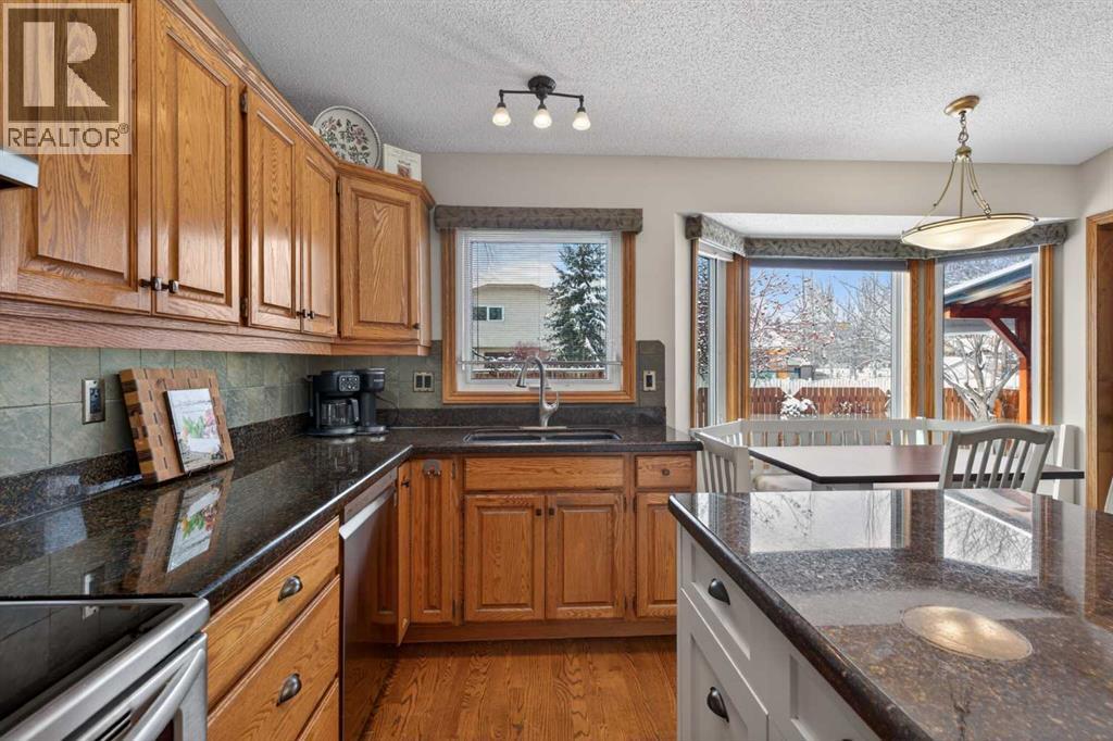 204 Sunrise Circle Se, Calgary, Alberta  T2X 2Z8 - Photo 12 - A2292759