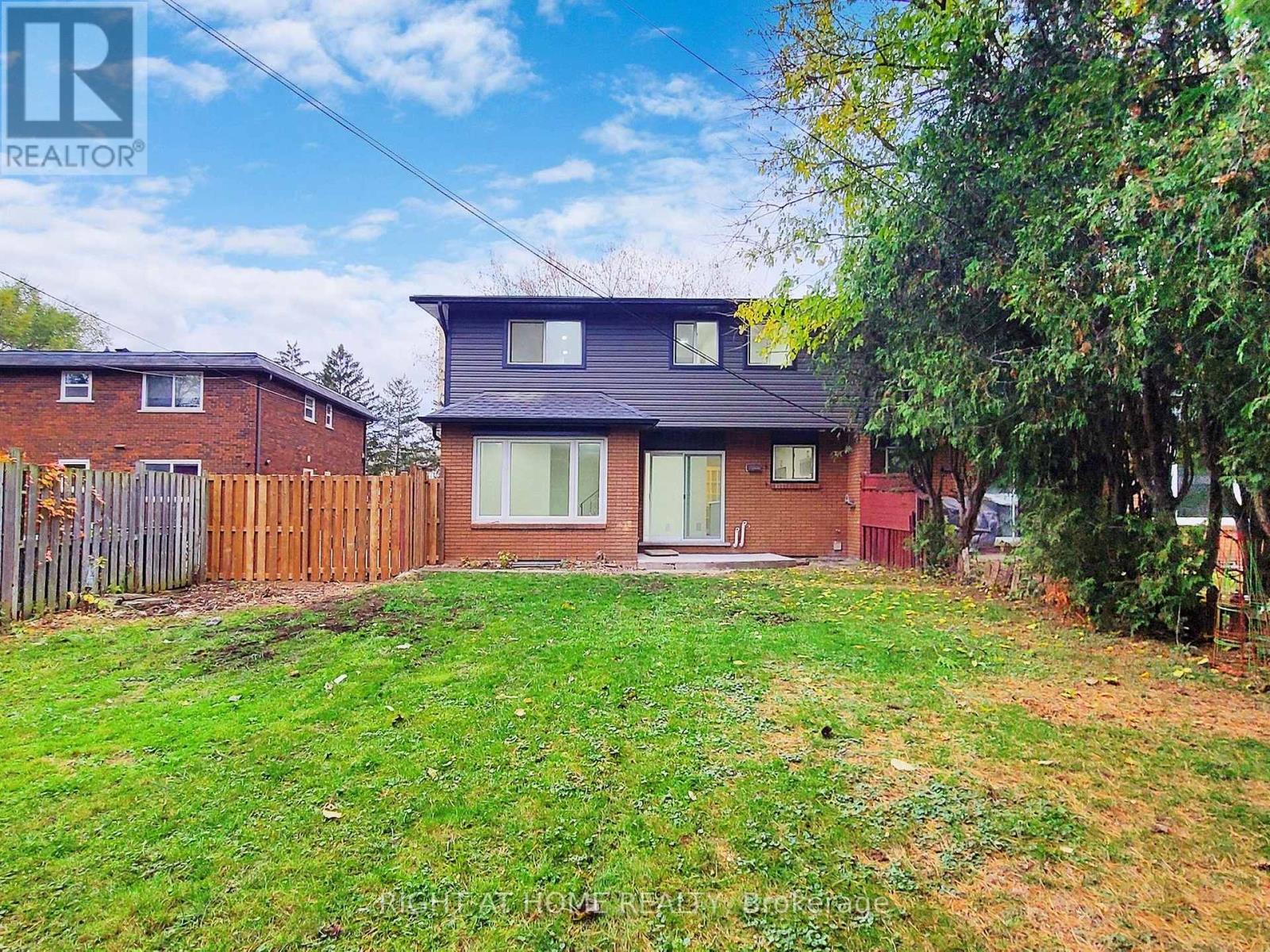 4 - 2060 Prospect Street, Burlington, Ontario  L7R 1Y9 - Photo 37 - W12960640