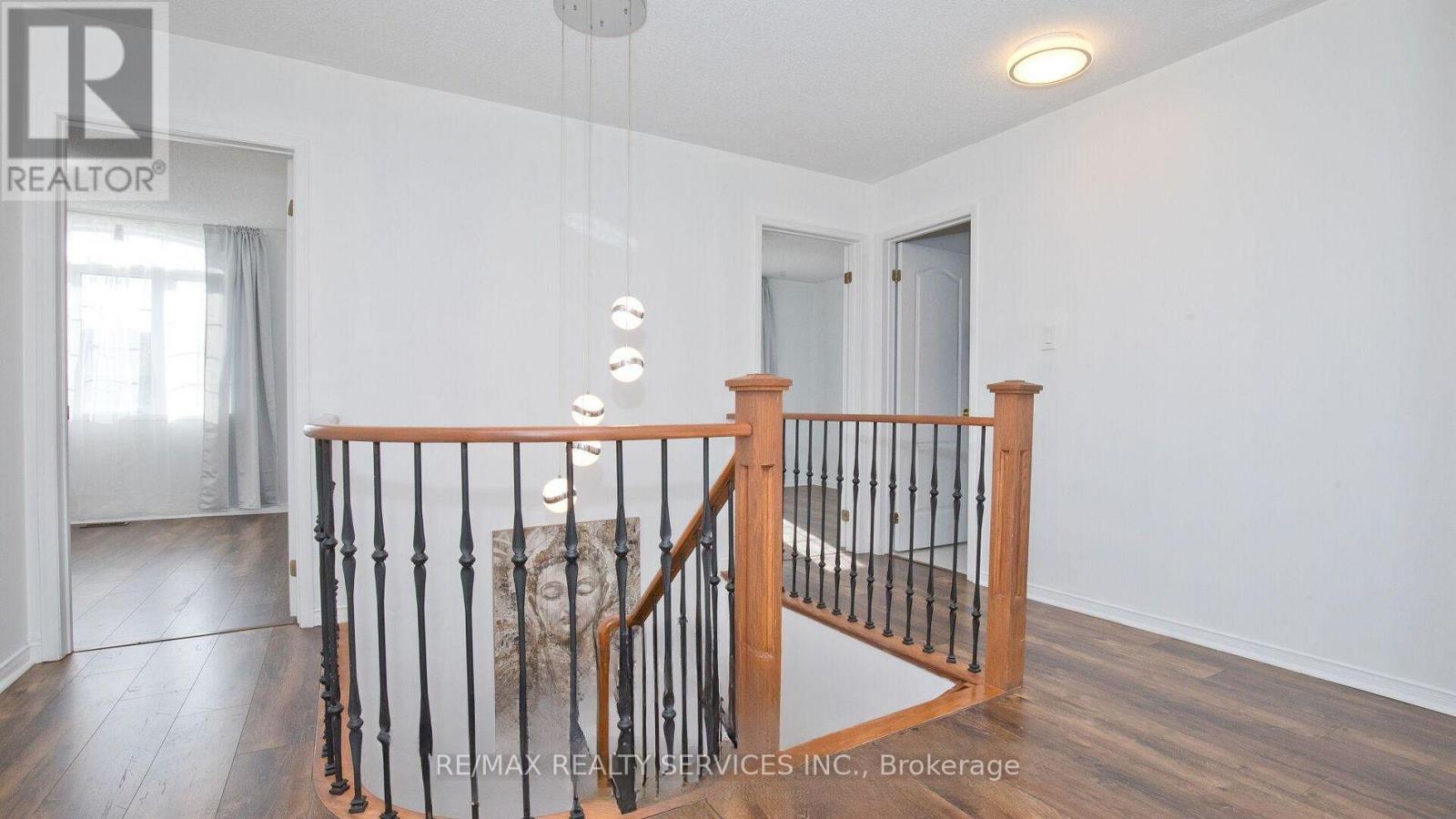 13 Waterdale Road, Brampton, Ontario  L7A 1S7 - Photo 15 - W12960646