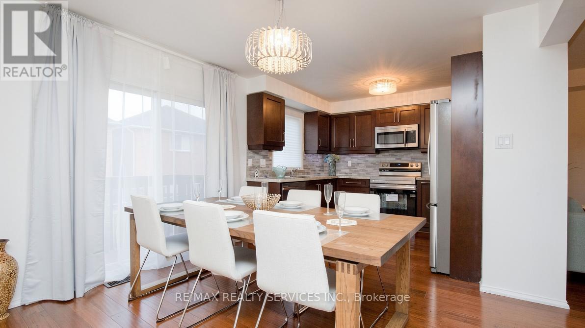 13 Waterdale Road, Brampton, Ontario  L7A 1S7 - Photo 16 - W12960646