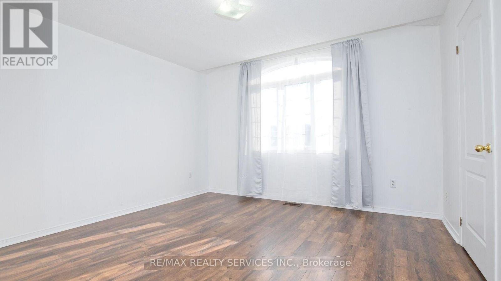 13 Waterdale Road, Brampton, Ontario  L7A 1S7 - Photo 24 - W12960646