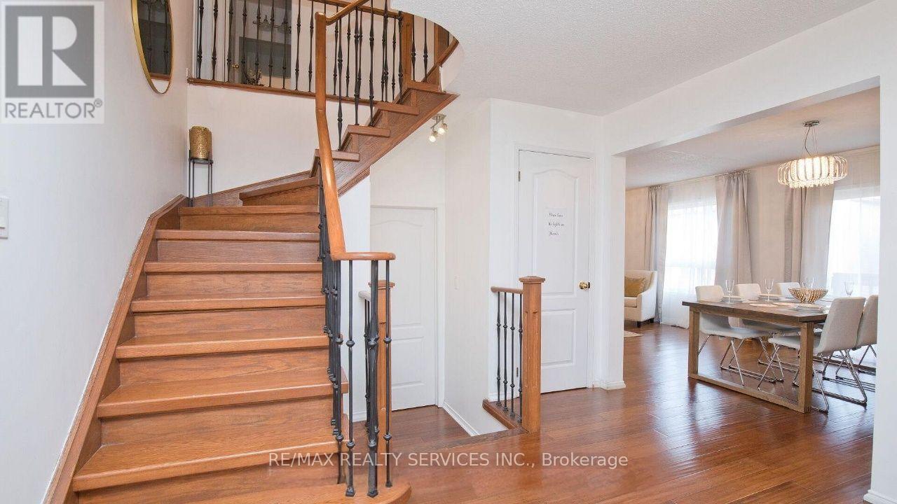 13 Waterdale Road, Brampton, Ontario  L7A 1S7 - Photo 28 - W12960646