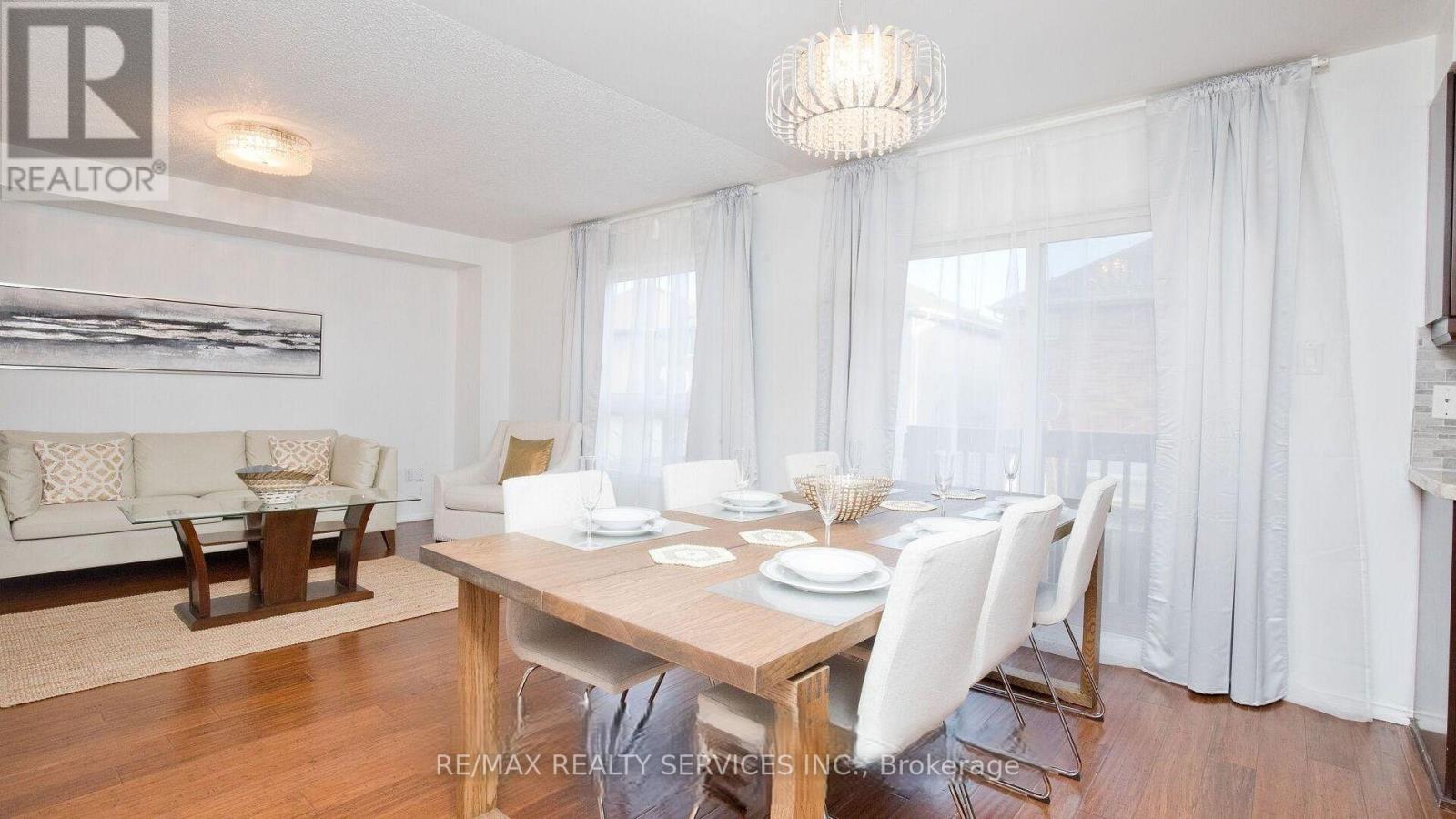 13 Waterdale Road, Brampton, Ontario  L7A 1S7 - Photo 3 - W12960646