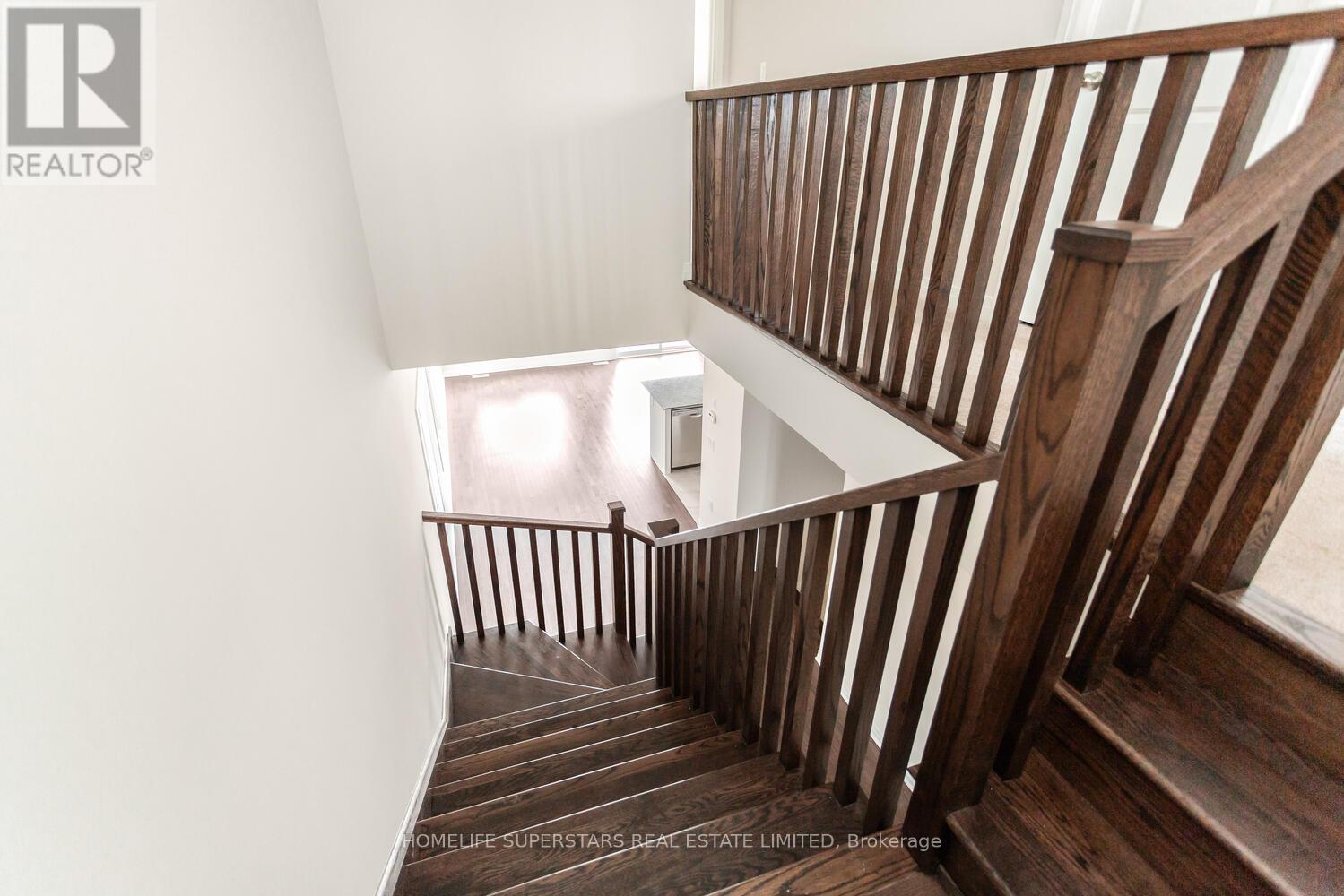 1118 Trudeau Drive, Milton, Ontario  L9E 2J4 - Photo 14 - W12960662