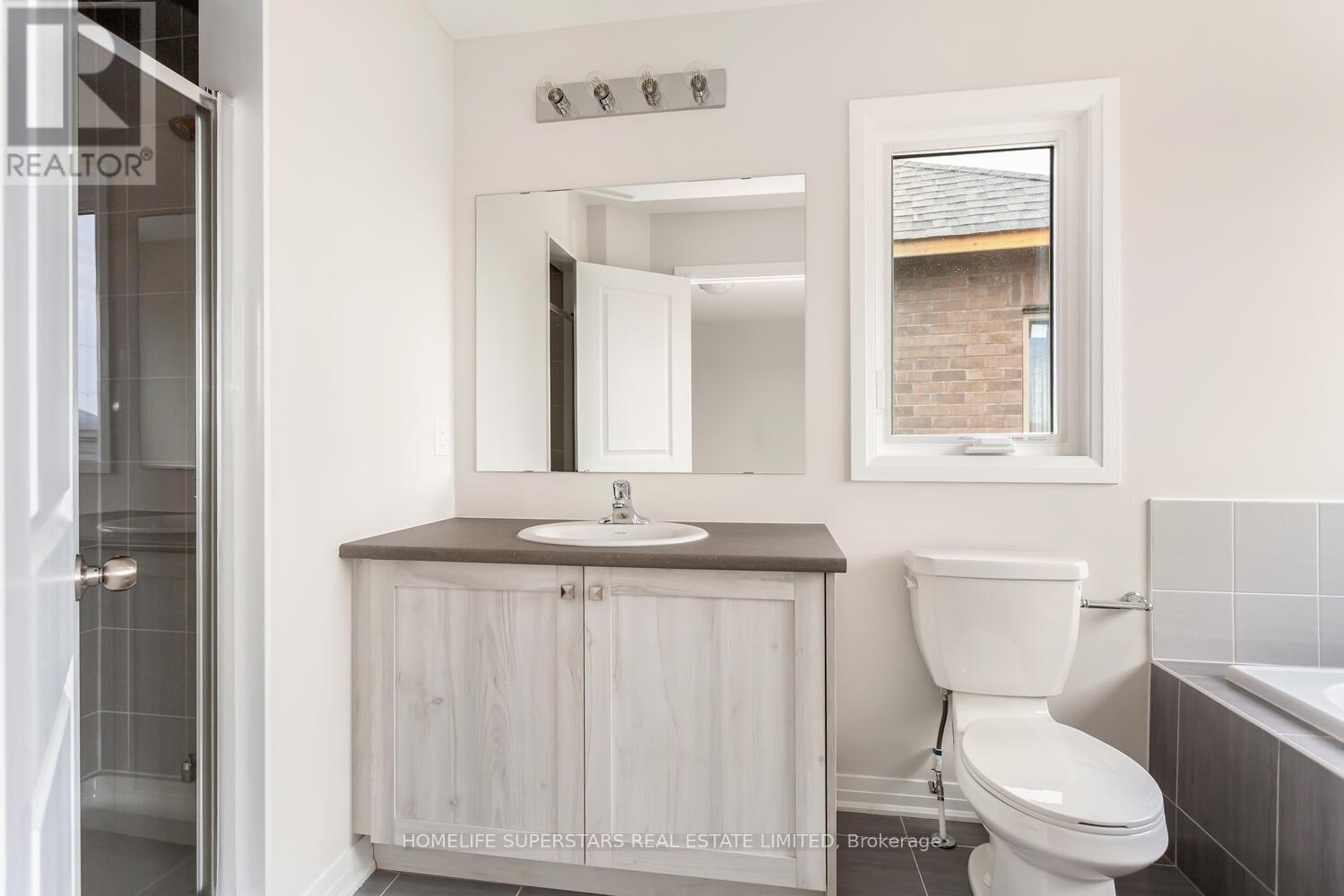 1118 Trudeau Drive, Milton, Ontario  L9E 2J4 - Photo 17 - W12960662