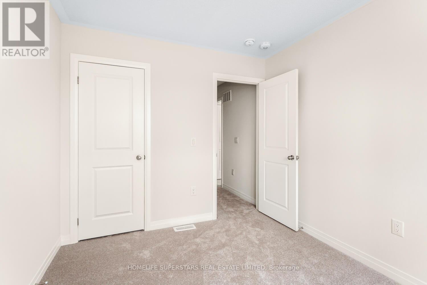 1118 Trudeau Drive, Milton, Ontario  L9E 2J4 - Photo 25 - W12960662