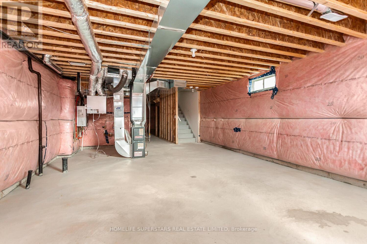 1118 Trudeau Drive, Milton, Ontario  L9E 2J4 - Photo 32 - W12960662