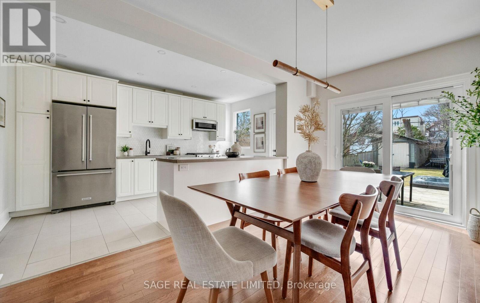 318 Durie Street, Toronto, Ontario  M6S 3G3 - Photo 14 - W12960710