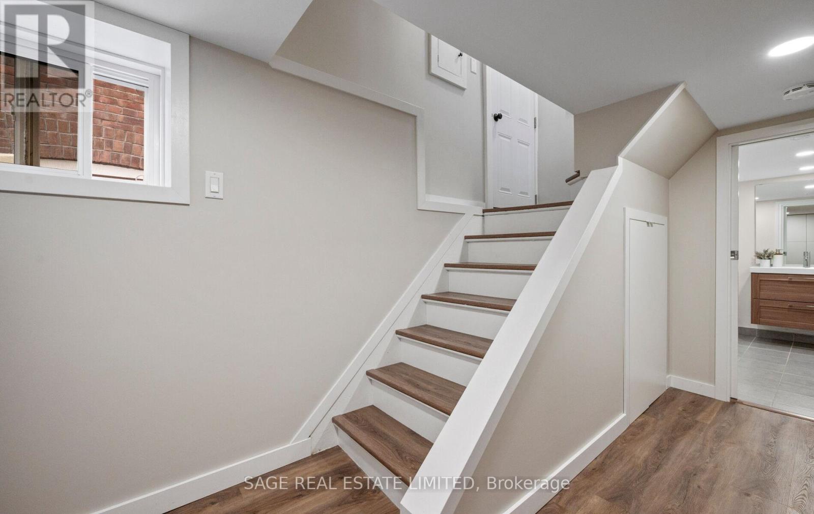 318 Durie Street, Toronto, Ontario  M6S 3G3 - Photo 35 - W12960710