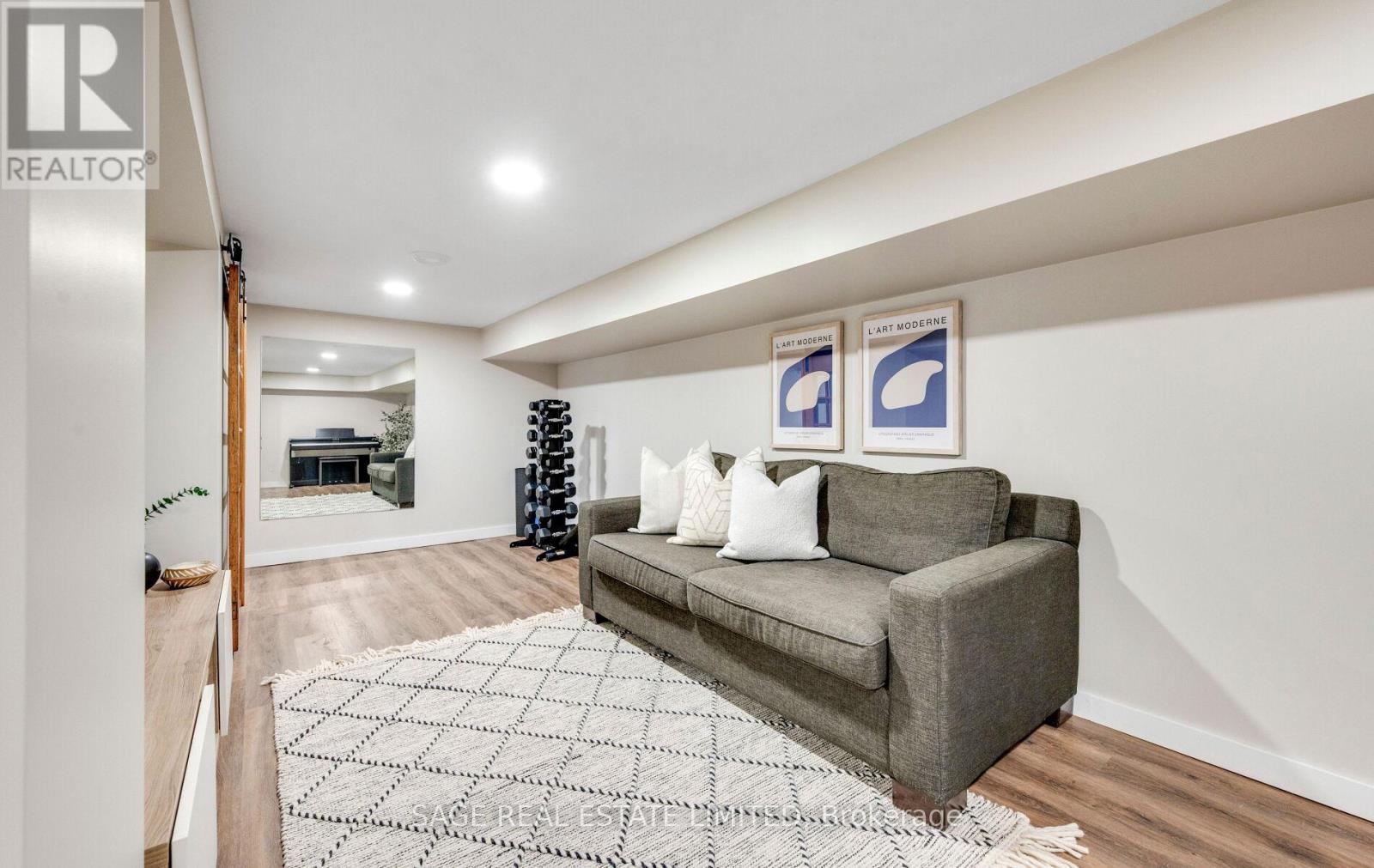 318 Durie Street, Toronto, Ontario  M6S 3G3 - Photo 36 - W12960710