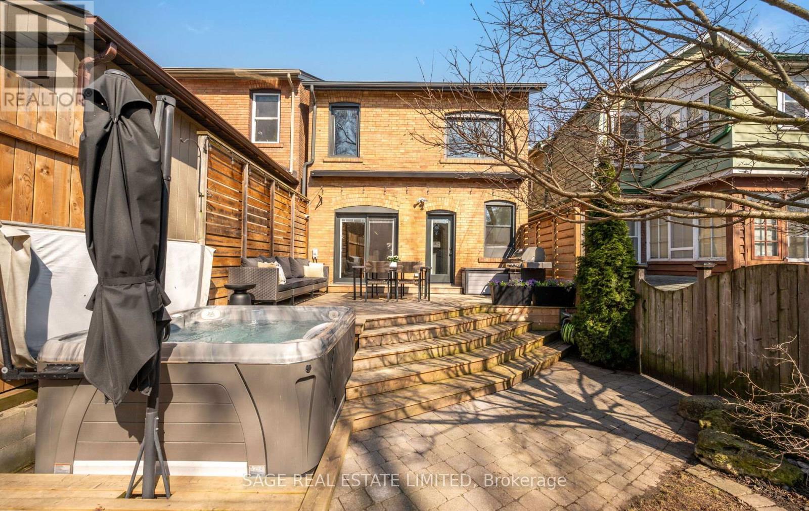 318 Durie Street, Toronto, Ontario  M6S 3G3 - Photo 40 - W12960710