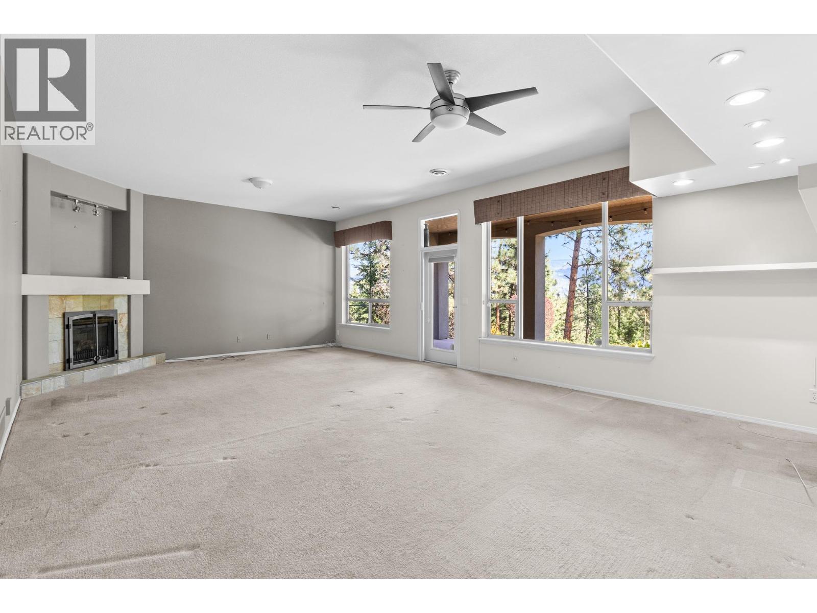 2149 Capistrano Drive, Kelowna, British Columbia  V1V 2A3 - Photo 34 - 10381122