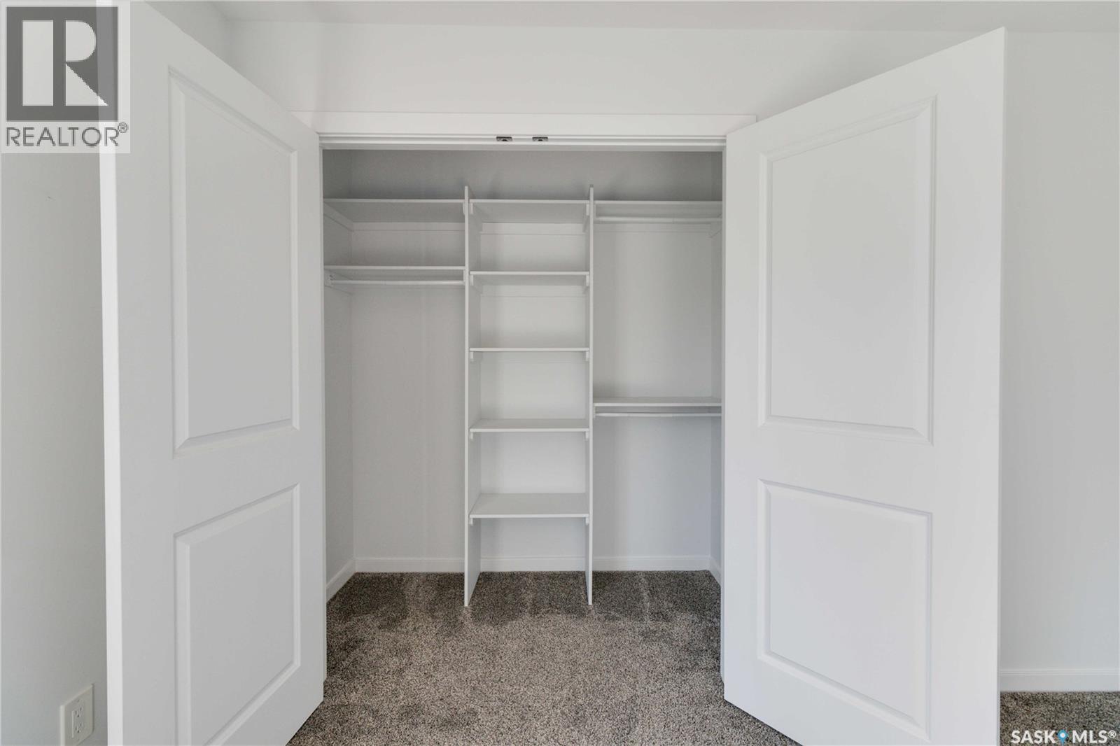 453 L Avenue S, Saskatoon, Saskatchewan  S7M 5Y6 - Photo 22 - SK032170