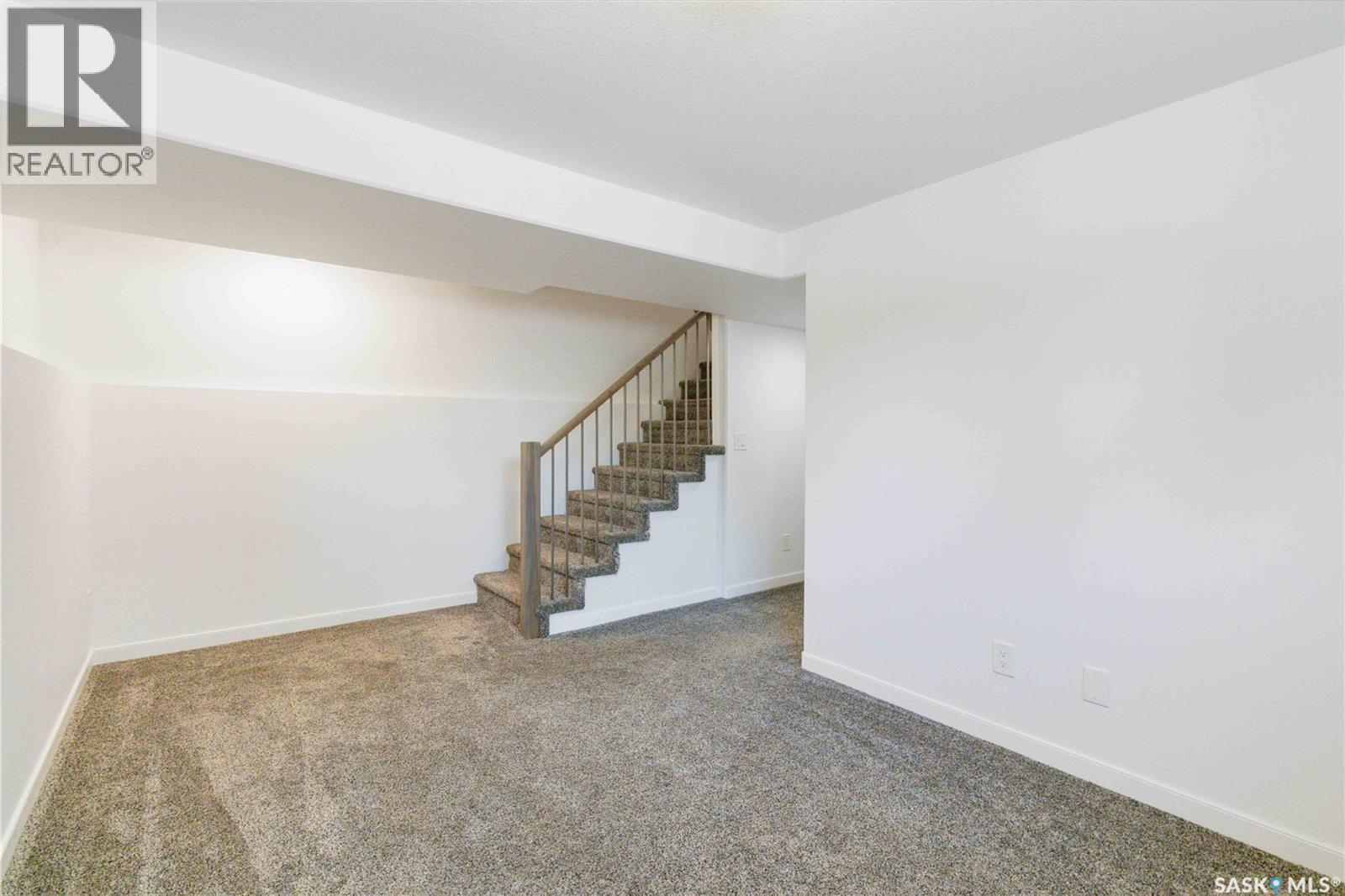 453 L Avenue S, Saskatoon, Saskatchewan  S7M 5Y6 - Photo 33 - SK032170