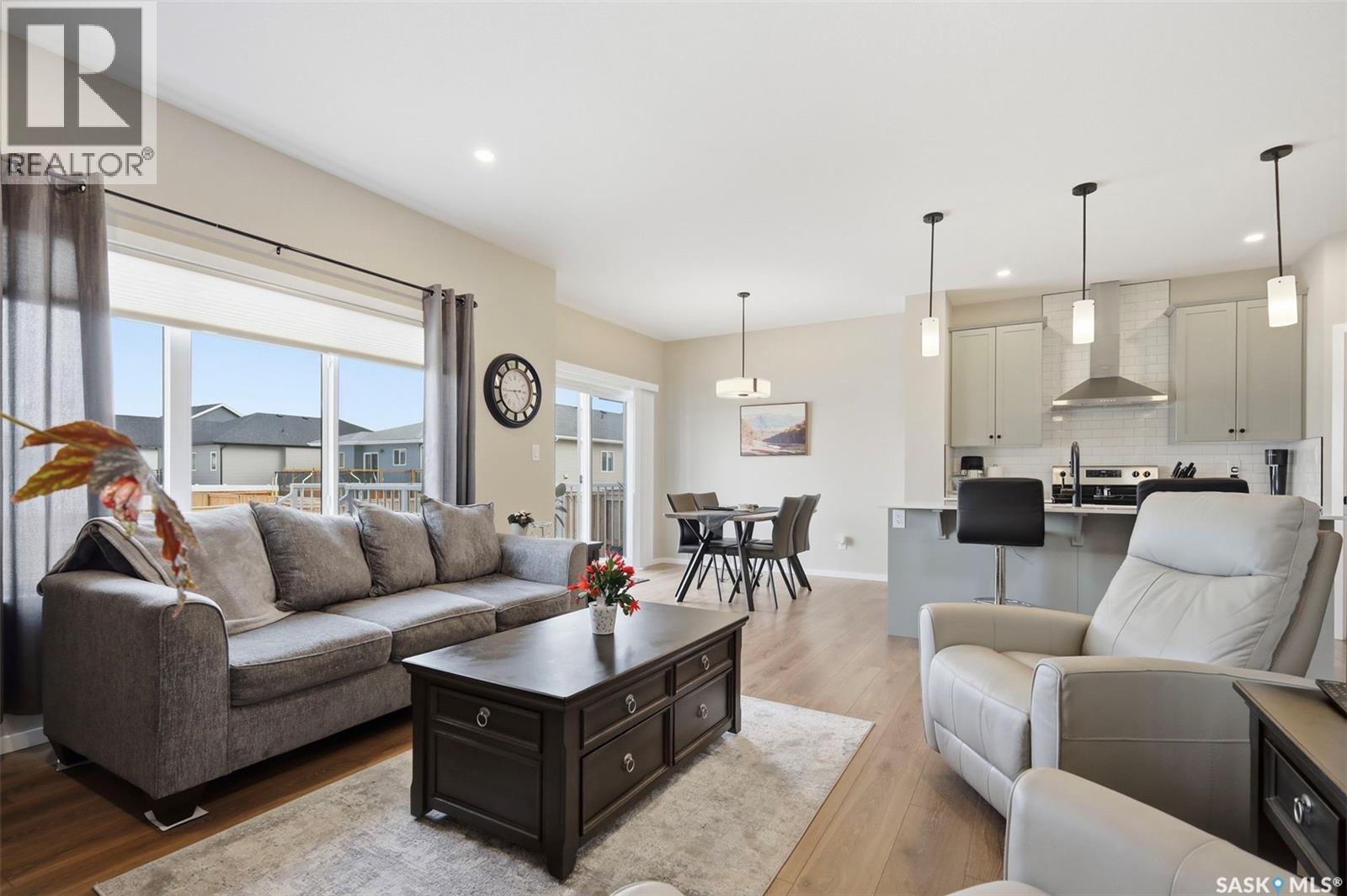 1019 Childers Court, Saskatoon, Saskatchewan  S7L 6T8 - Photo 6 - SK032140