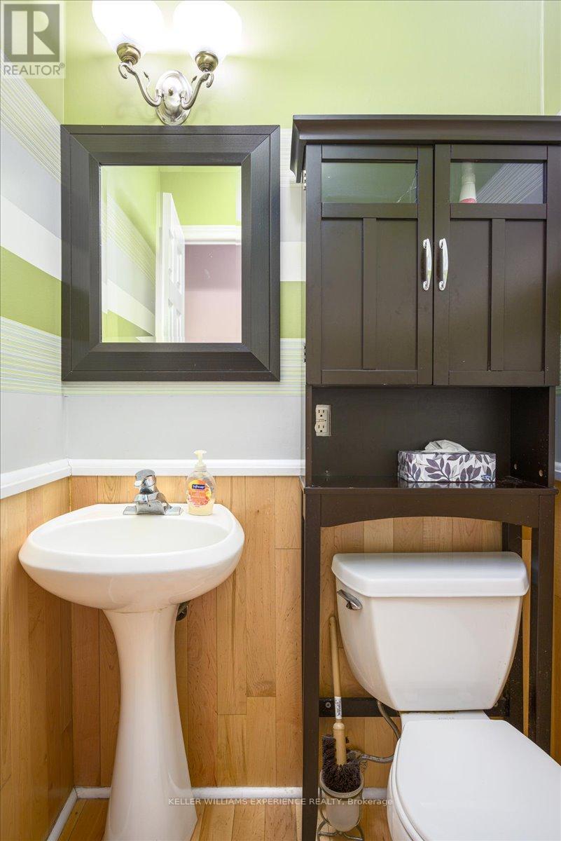 8 - 237 Steel Street, Barrie, Ontario  L4M 2H1 - Photo 12 - S12760164