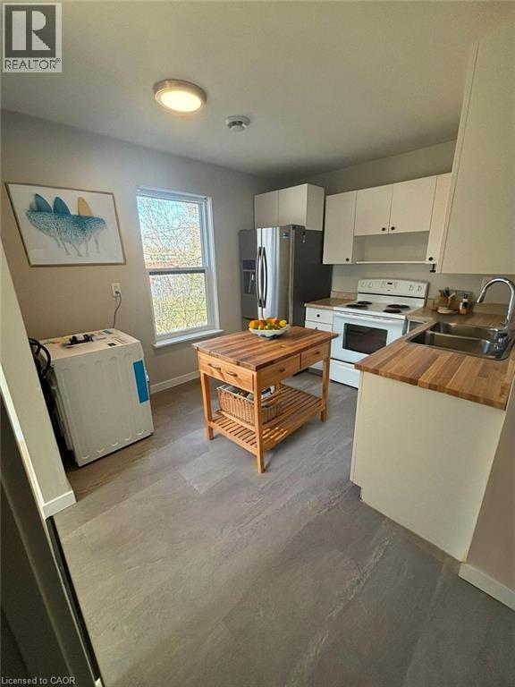 12 Benjamin Street Unit# 2, New Dundee, Ontario  N0B 2E0 - Photo 3 - 40817910