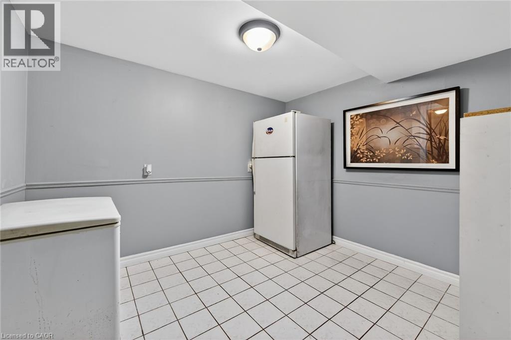 4569 Mitchell Avenue, Niagara Falls, Ontario  L2E 6R6 - Photo 29 - 40817789