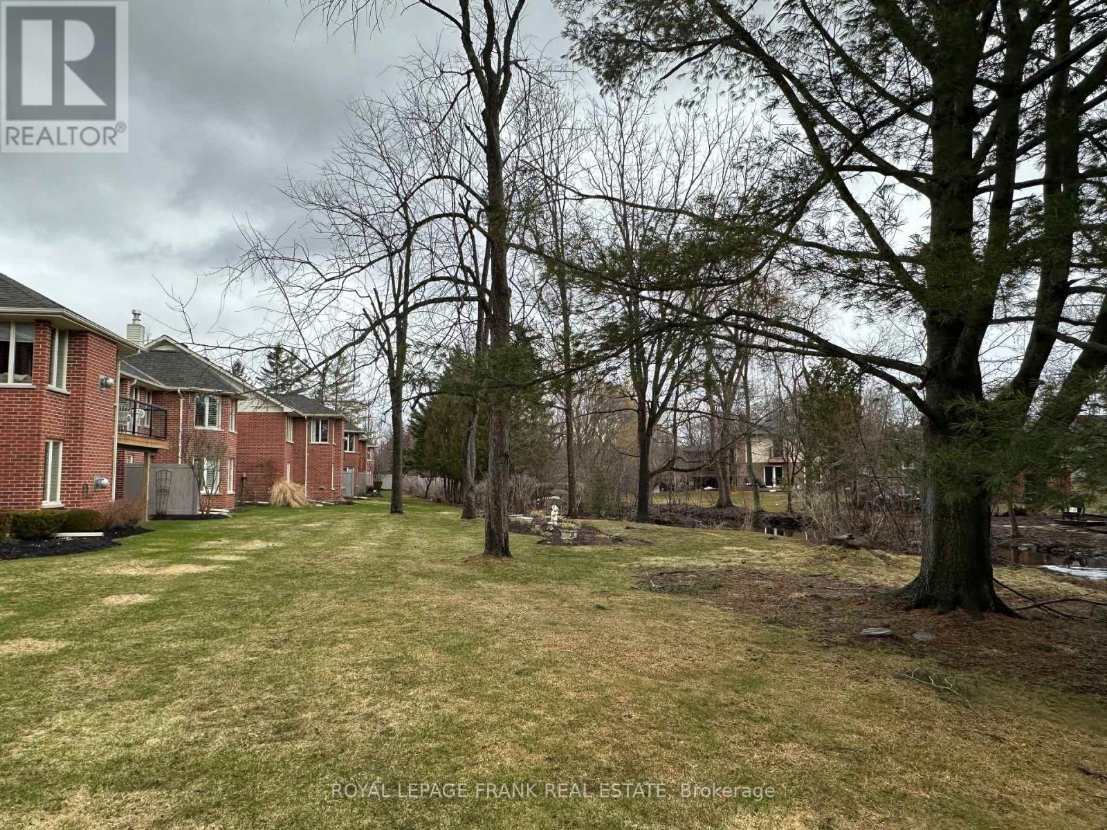 8 - 1121 Armour Road, Peterborough, Ontario  K9H 7N8 - Photo 36 - X12960842