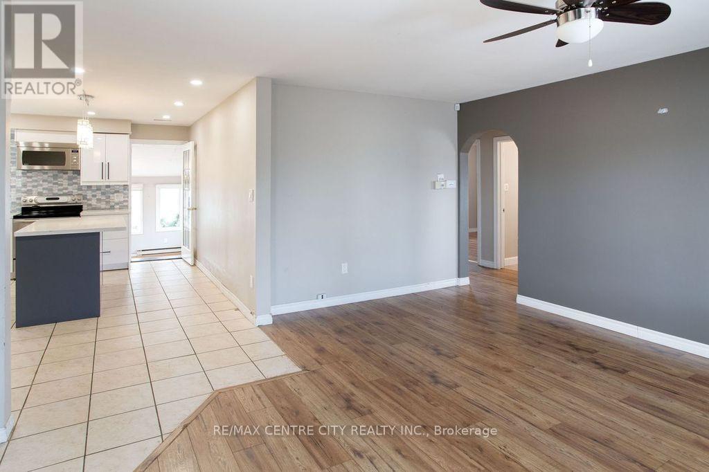 1231 Sunningdale Road E, London North, Ontario  N5X 4B1 - Photo 18 - X12960740