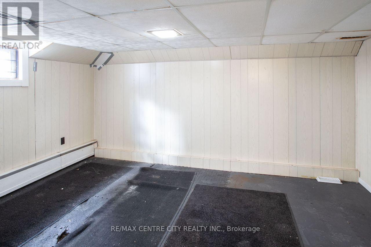 1231 Sunningdale Road E, London North, Ontario  N5X 4B1 - Photo 38 - X12960740