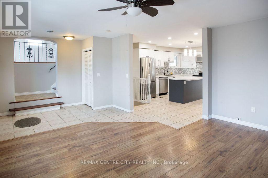 1231 Sunningdale Road E, London North, Ontario  N5X 4B1 - Photo 9 - X12960740