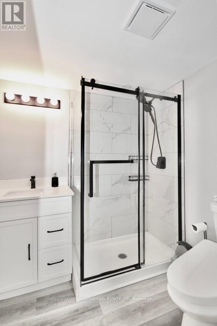 2417 Main Street E, London South, Ontario  N6P 1A7 - Photo 10 - X12960852