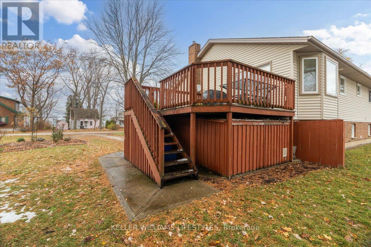 4547 William Street, Plympton-Wyoming, Ontario  N0N 1J6 - Photo 39 - X12960878