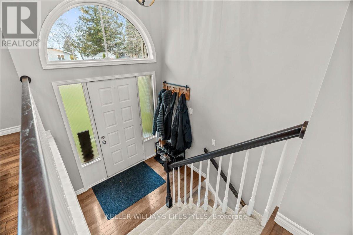 4547 William Street, Plympton-Wyoming, Ontario  N0N 1J6 - Photo 5 - X12960878