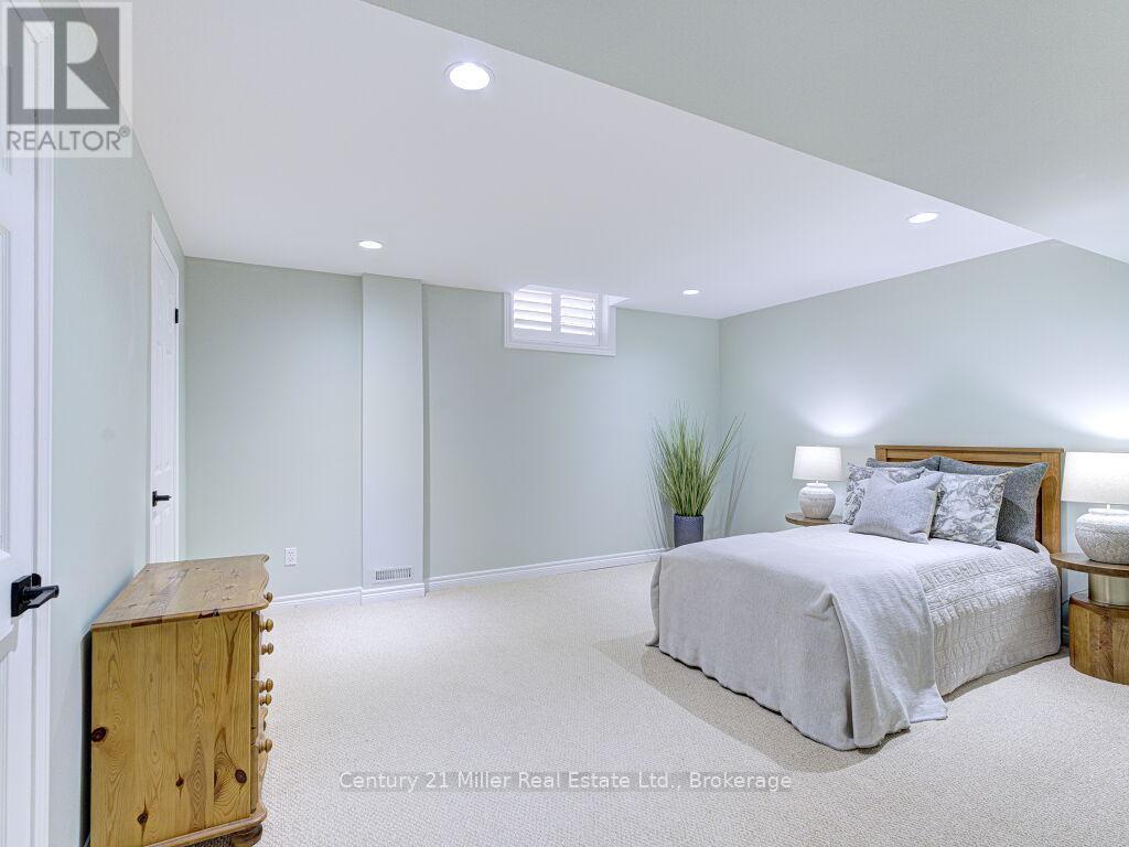 2128 Arbourview Drive, Oakville, Ontario  L6M 3N9 - Photo 40 - W12922374