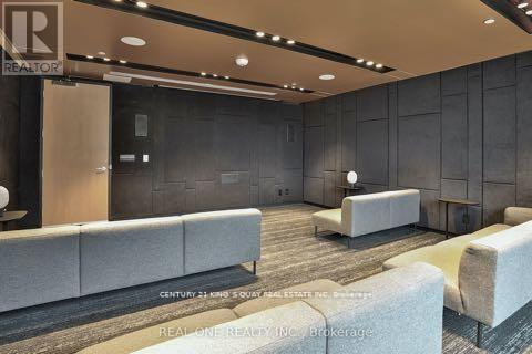 1811 - 11 Wellesley Street W, Toronto, Ontario  M4Y 0G4 - Photo 18 - C12960574