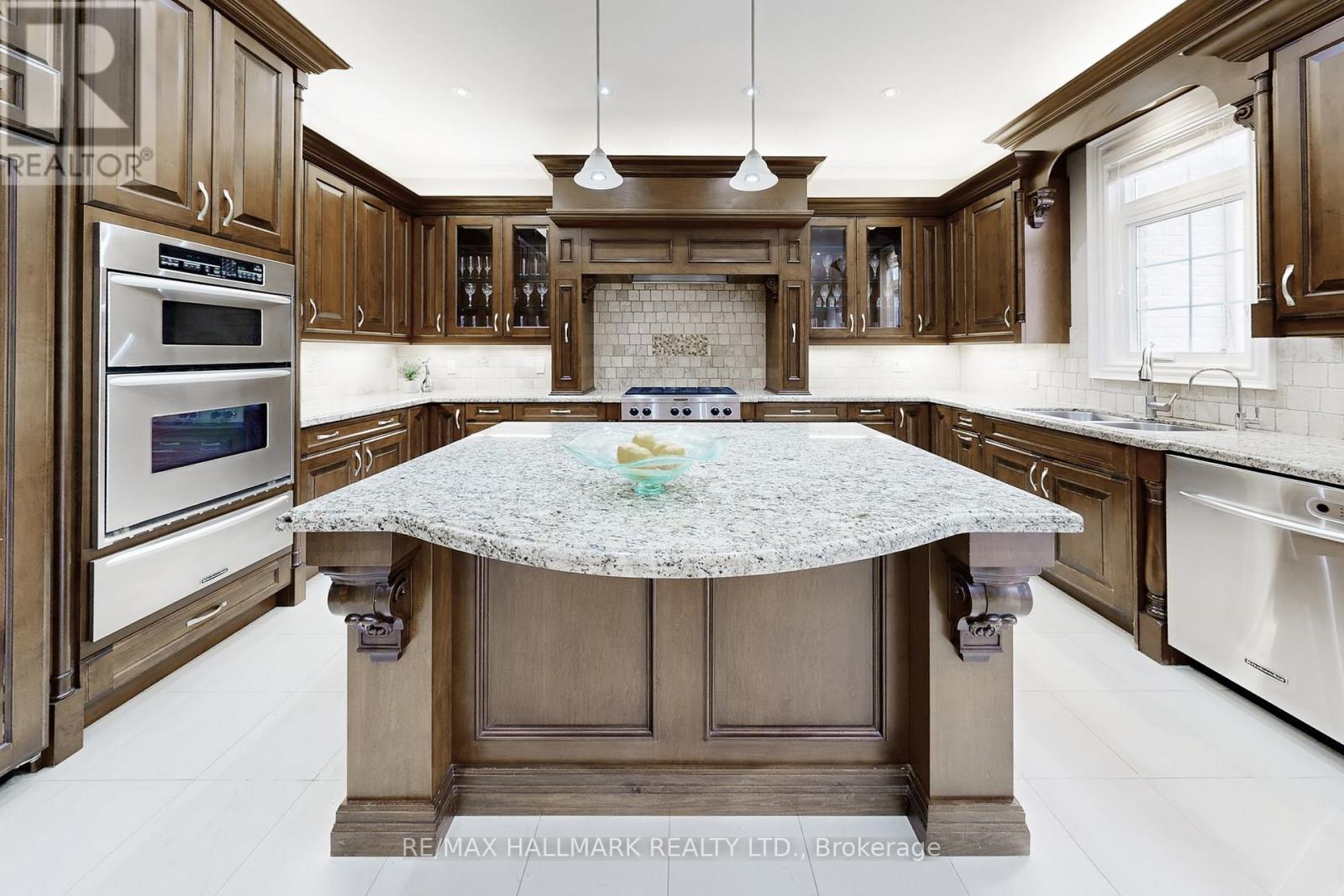 11 Cranborne Chase, Whitchurch-Stouffville, Ontario  L4A 0C6 - Photo 11 - N12953598