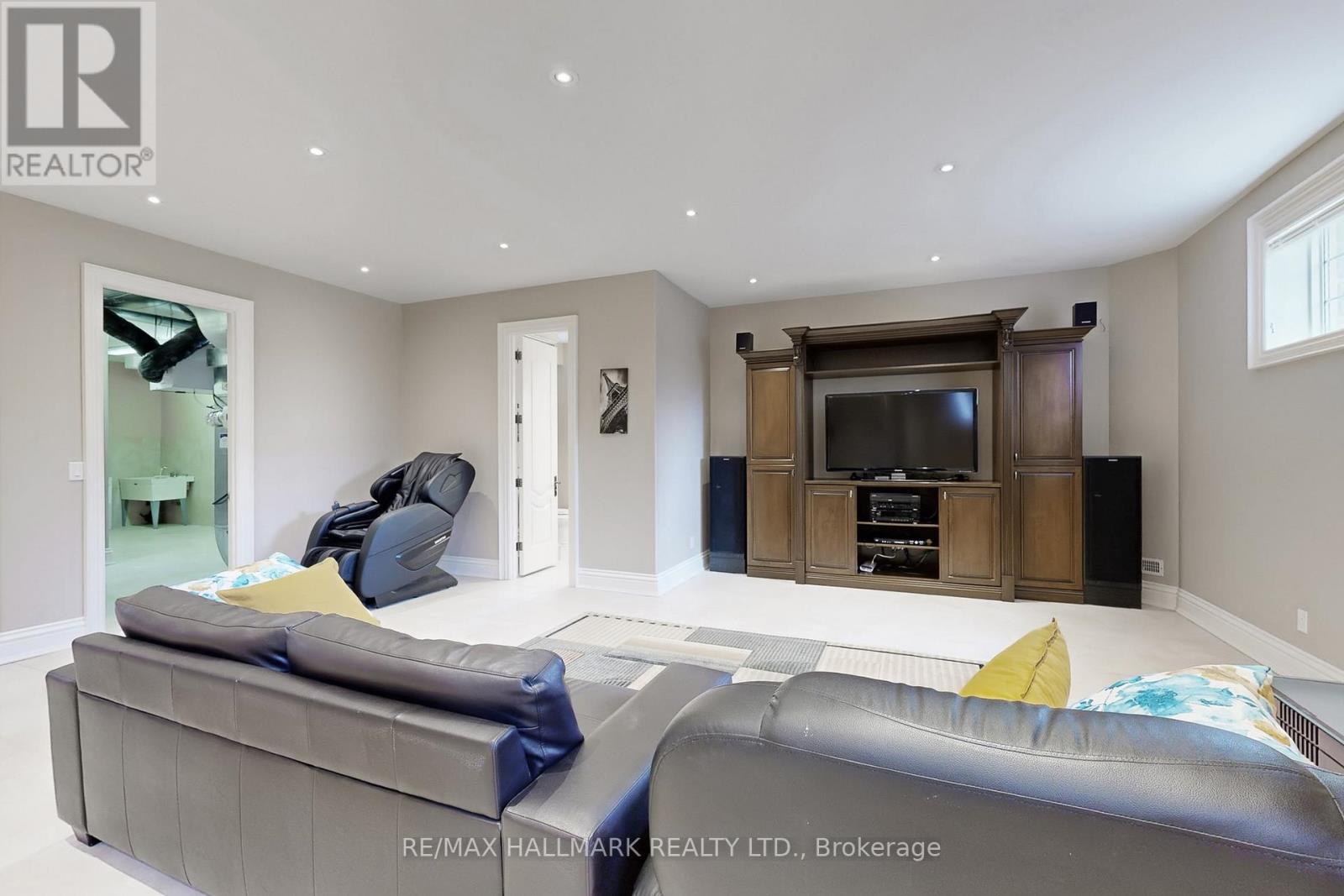 11 Cranborne Chase, Whitchurch-Stouffville, Ontario  L4A 0C6 - Photo 30 - N12953598