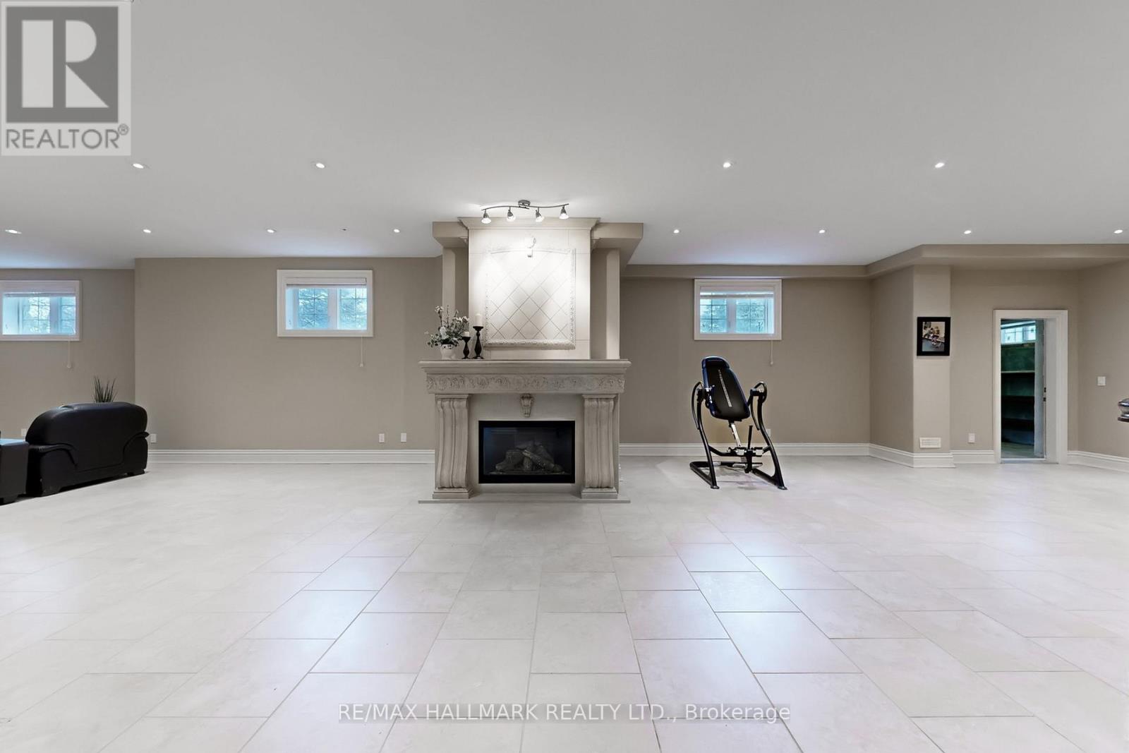 11 Cranborne Chase, Whitchurch-Stouffville, Ontario  L4A 0C6 - Photo 33 - N12953598