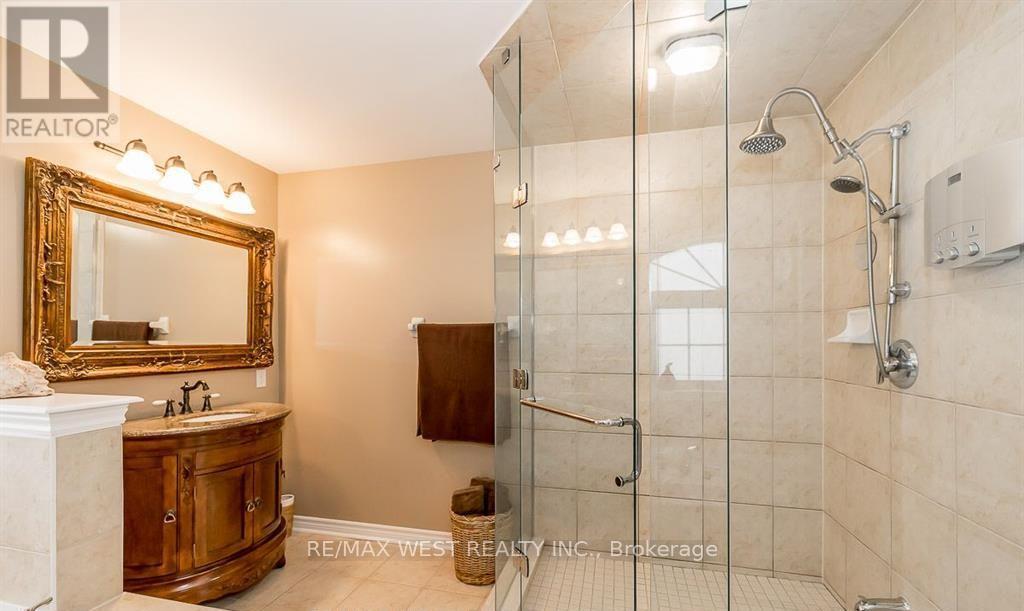 118 Succession Crescent, Barrie, Ontario  L4M 7G7 - Photo 31 - S12957806